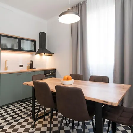 Luxury Bella - Centre W Free Parking *
