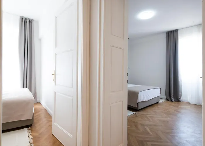 公寓 Luxury Bella - Centre W Free Parking *